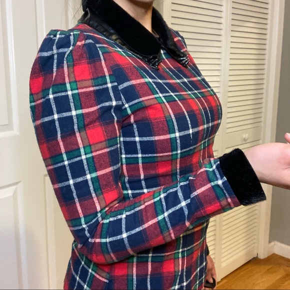 Shirt with fur studded collar in red plaid - Picture 3 of 6
